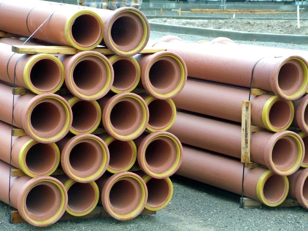 clay pipe, terra cotta